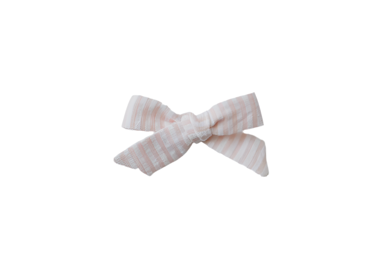 New Girl Bow - Peach Seersucker