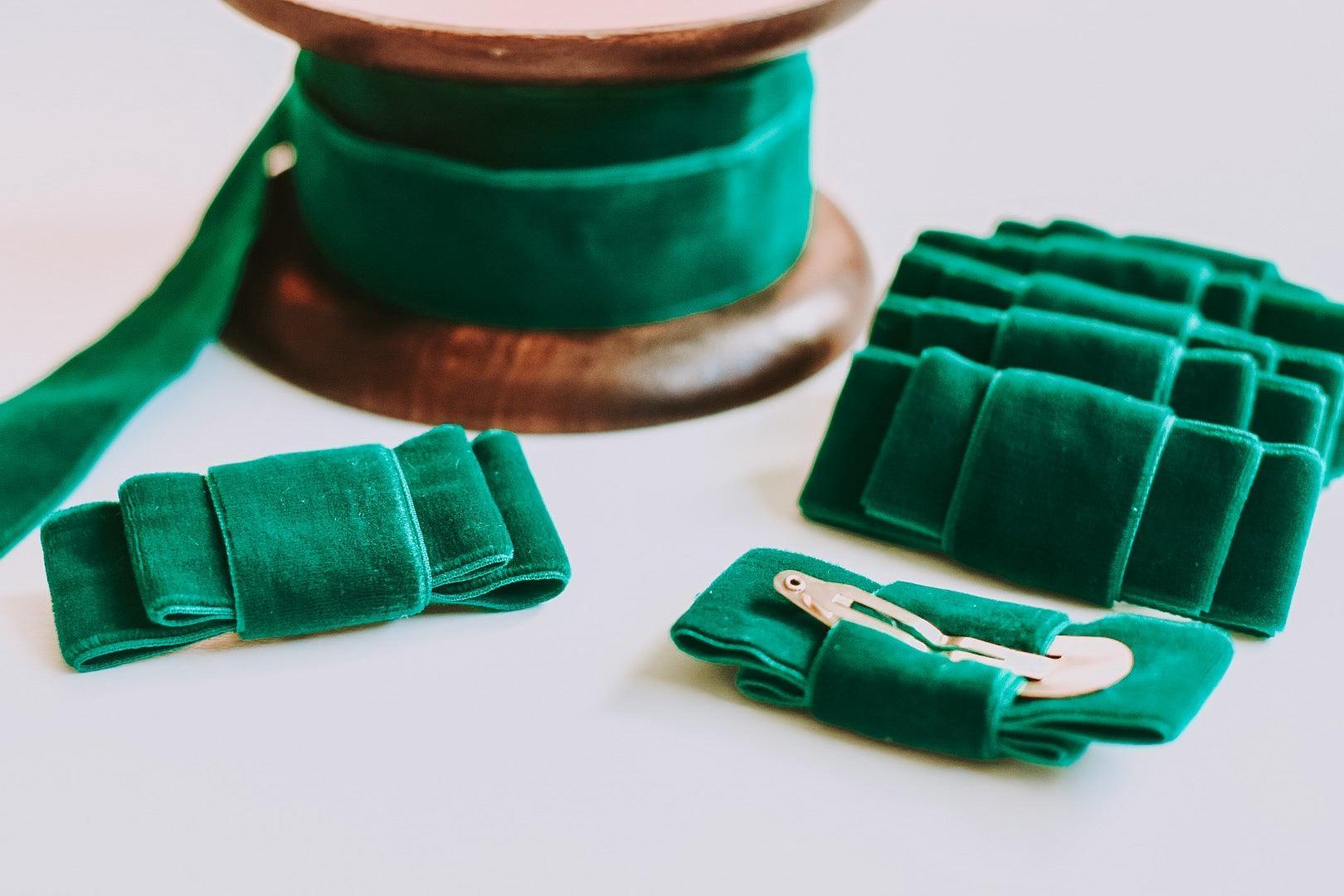 Snap Clip - Emerald | Nashville Bow Co. - Classic Hair Bows, Bow Ties, Basket Bows, Pacifier Clips, Wreath Sashes, Swaddle Bows. Classic Southern Charm.